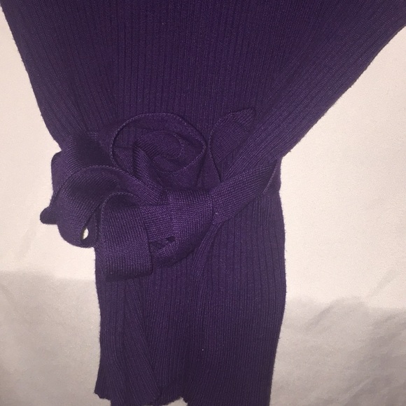 Sweater - Picture 3 of 6